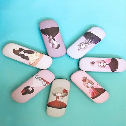 1pcs High quality Beautiful Flower girl princess frame glasses box Portable leather box contact lens case Spectacle case 7 types