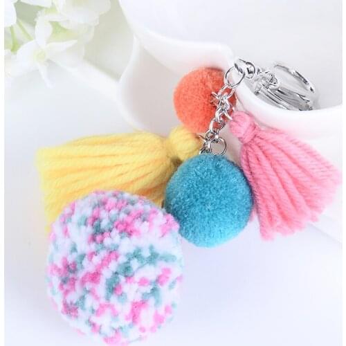 Key Chain Pom Pom Key Rings Ball KeyChain Porte Clef Pompom de fourrure Pompon Women Bag Charms Jewelry