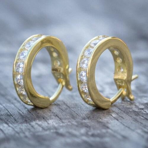 New Fashion Simple Golden Circle Zircon Small Ear Buckles Unisex All-match Ear Jewelry Hot Sale Exquisite Earrings Pendant