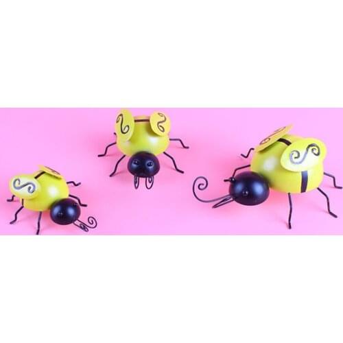 Metal Bee Home Wall Art Decor Outdoor Garden Yard Art Wall Statue Sculpture Gift Decorative Backyard Porch Patio Lawn