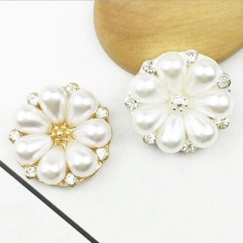 50pcs Flower Pearl Rhinestone Button Brooch Pins Charms Applique Crystal Wedding Brides Hair Decor Invitation Garment Decor DIY