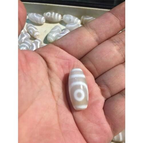 1 PCS/1 LOT White Color 2 eyes 11mm*24mm Natural Agate Amulet Tibetan Dzi Beads for Bracelet DIY Jewelry Making