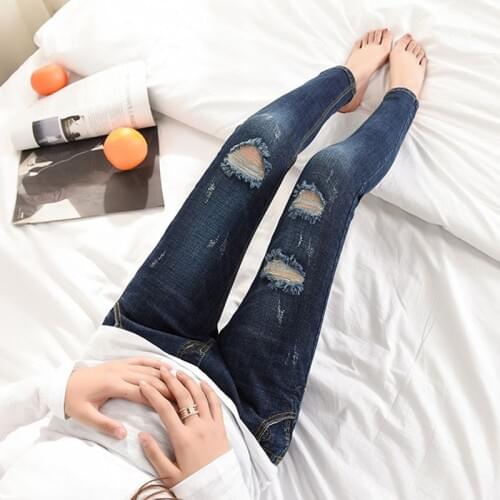 Pregnant women spring 2018 new fashion hole wearing Slim pregnant women pants stretch pregnant women jeans