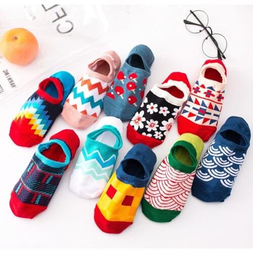 New Fashion Women Boat Socks Cotton Breathable Invisible Sock Novel Cartoon Patterns Slipper Shallow Mouth In Summer