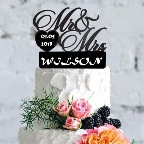 Personalized wedding cake topper, Custom couple names with date cake topper, Mr and Mrs Wedding cake topper Decor Supplies