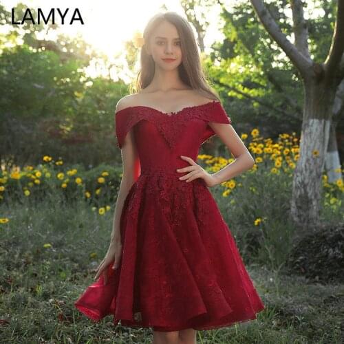LAMYA Sexy V Neck Lace Knee Length Prom Dresses 2019 Elegant Appliques A Line Evening Party Dress Cheap vestido de noiva
