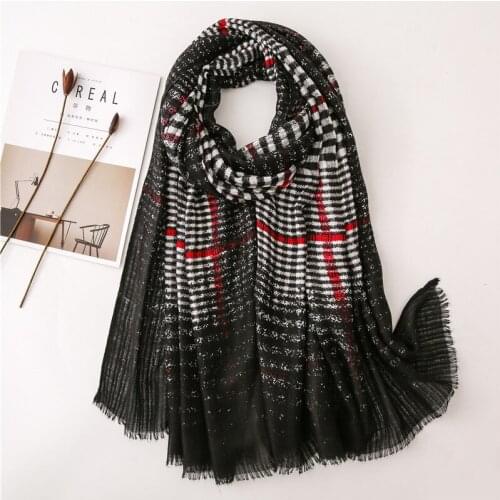 Classic lattice Autumn and winter Ethnic style Women Cotton and linen Shawl Print Tassels blanket scarf lady Seaside silk Scarf