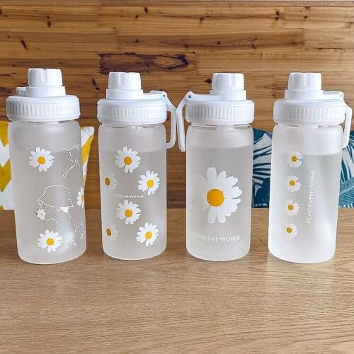 Small Daisy Transparent Plastic Water Bottles BPA Free Creative Frosted Water Bottle With Portable Rope Travel Tea Cup 600ML