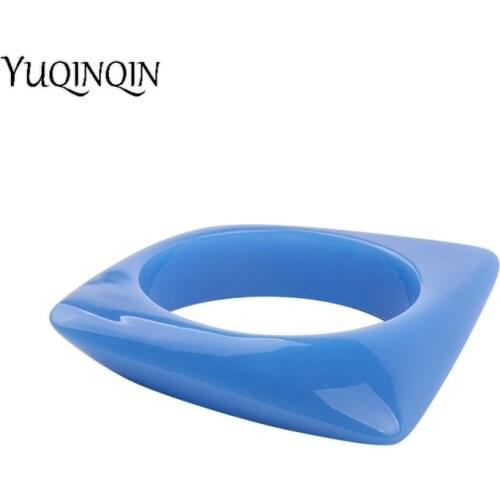 Trendy Resin Cuff Bracelets Bangles for Women New Fashion Geometric Blue Acrylic Bracelet Female Simple Charm Party Jewelry