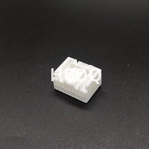 The original 90980-11913 18PIN Female automobile connector plug shell and terminal are supplied from stock