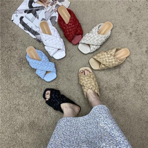2021 Brand Weave Women Slipper Square Toe Flat Heel Slides Summer Outdoor Female Beach Sandal Shoes Ladies Open Toe Flip Flop