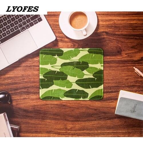 Cute Deskpad Mats Kawaii Mouse Pad Gaming 21*26cm Cute Mouse Pad Deskpad Wrinting for Office Home PC Computer Keyboard Protector