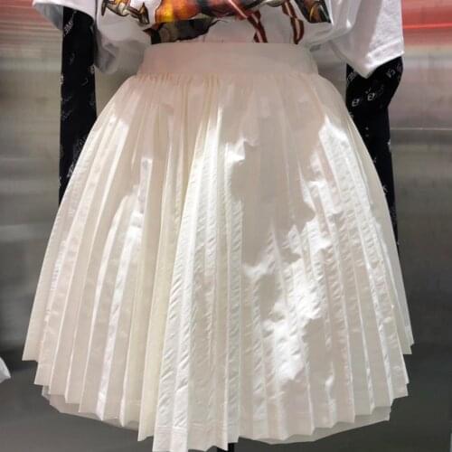 2020 spring and summer new fashion white pleated skirt short skirt female foreign high waist pettiskirt tide Ball Gown skirt