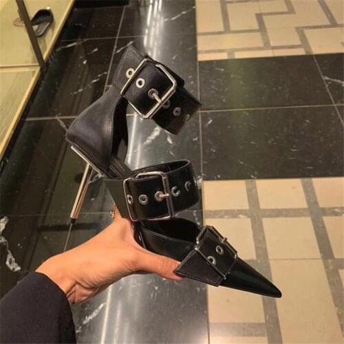 2020 new womens pointy high-heeled shoes thin heels black metal buckle Muller pointy half slippers women sandals outside Pumps