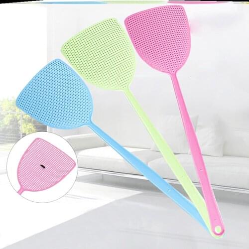 Soft and Thick Plastic Mesh Surface and Long Handle Fly Swatter Flexible, Convenient Durable Manual Mosquito Swatter In Kitchen