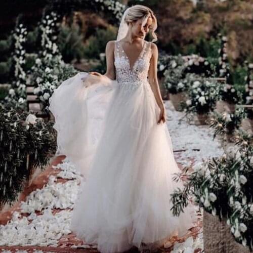 Simple Tulle Wedding Dresses V-Neck Appliques boho Bridal Gowns Floor Length Vestido de novia