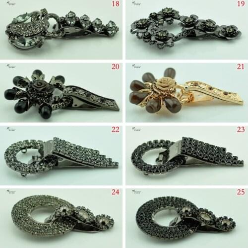 High quality Fur coats buckles mink buckle button made of brass,Rhinestone decorative metal Buckles. Fur coat accessories