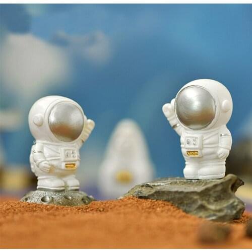 Ant Farm Decor Mini Astronaut Space Decoration Landscaping Ant Nest Ant House Accessories Anthill Workshop Decor for Ant Garden