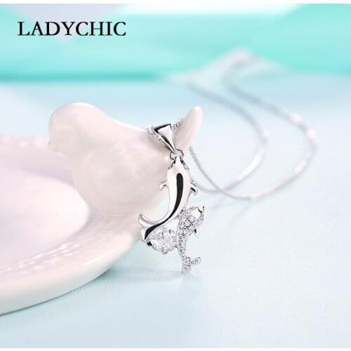 LADYCHIC Lovely Couple Dolphins Pendant with AAA Austrian Square Zircon Cute Animal Necklace for Women Jewelry Wholesale LN1116