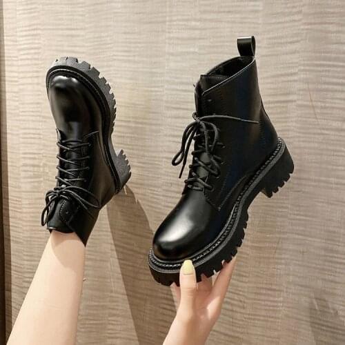 Black boots luxury designer round head boots womens lace up Lolita riding womens fashion low rock 2021 rubber ankle shoes
