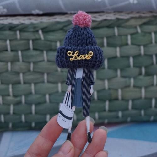 LOVE letters Kawaii Badge Acrylic Brooch For Women/Man Clothes Badge Collar Scarf brooch Pin Broach