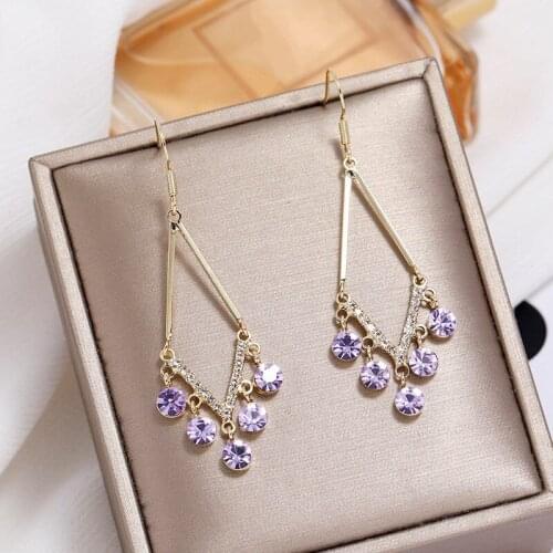 2020 New Korean temperament fresh shiny crystal senior earrings fashion joker Long hollow geometric fine Women Drop earrings