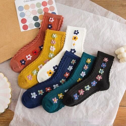 Womens socks Harajuku retro embroidery colorful cute flowers Japanese socks Korean trend fashion art personality summer socks