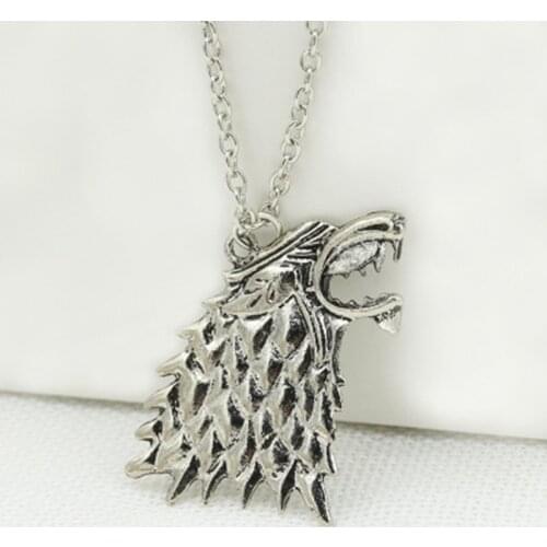 Stark black wolf throne new fashion wholesale pendant necklace / jewelry movie rights Stark wolf necklace unisex game