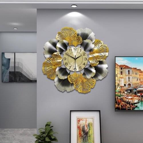 Creative ginkgo leaf wall clock European light luxury clock American simple home decoration art clock living room decoration