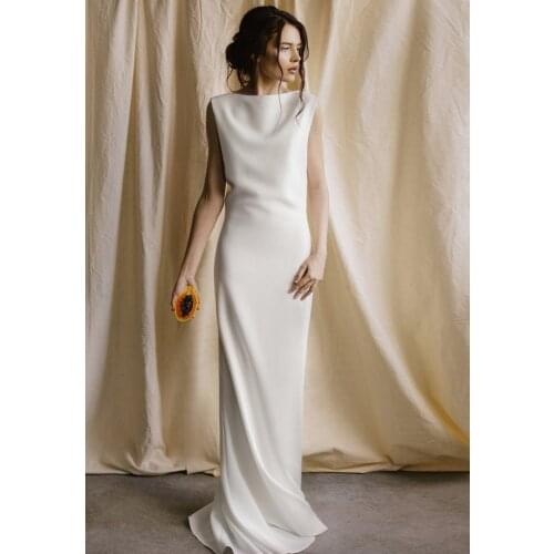 2021 French Style O Neck Sleeveless Satin Sweep Train Backless Simple Plain Sheath Wedding Dress Bride Gown Vestidos De Novia