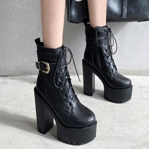 Women Patent Leather Platform Boots Belt Buckle Ankle Boots Punk Goth Creeper Thick Sole Ladies Motorcycle Boots Demonia Boots