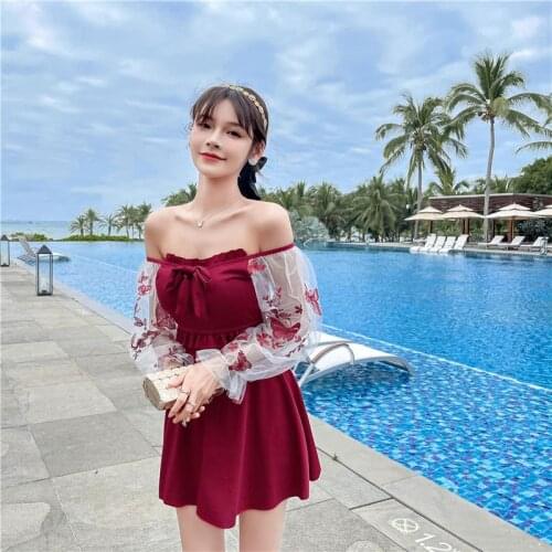 2021 New Korean Style One Piece Swimsuit Swimwear Women Classic Vintage Bathing Suits Beachwear Lace Patchwork Swim Wear