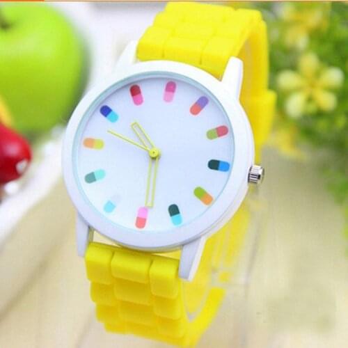 Lover Stand Ladies Quartz Watch