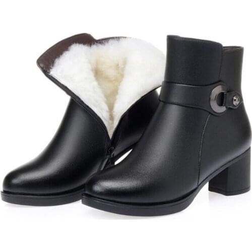 2020 Winter New Fashion Warm Wool Boots Round Head Genuine Leather Boots Light Non-slip High Heel Boots Light Casual Women Boots