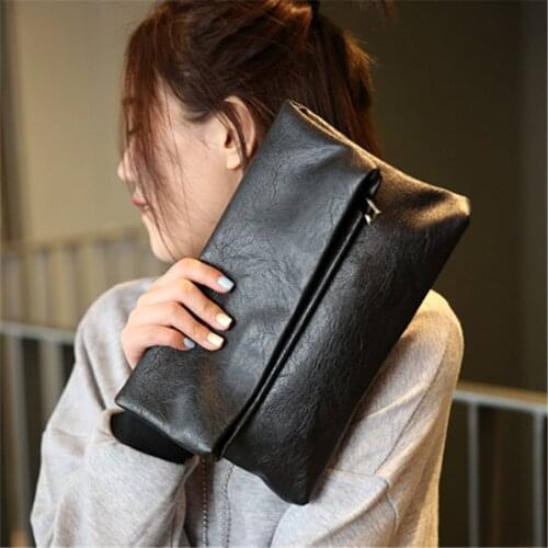 Summer New Crossbody Solid Color Clutch Retro Simple Black Women 's Envelope Bag Folding Soft Leather Small Clutch Clutch