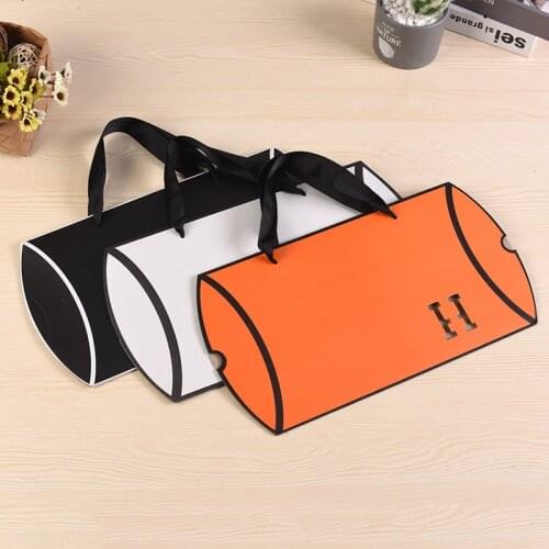 10Pcs Large Pillow Paper Box For Gift Packaging Hollow Scarf Pajama Underwear Packing Box With Handle White/Black Paper Gift Bag