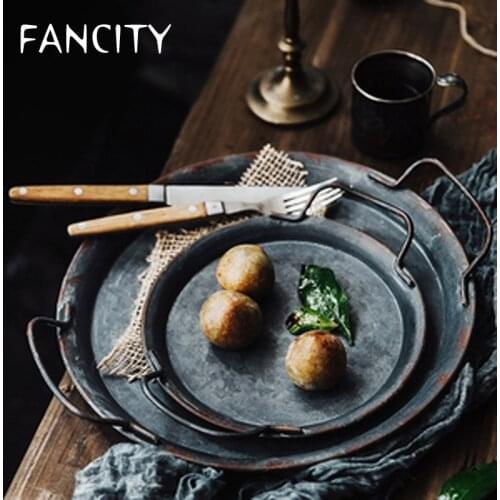 FANCITY Retro Metal Plate With Handles Handcrafted Round Wrought Vintage Storage Bread Tray Home Decoration Garden Photo