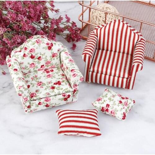 1/12 Mini Floral Print Sofa With Cushion Model Dollhouse Room Decor Photography Prop Miniature Home Decorative Ornaments