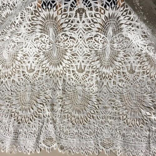 2yards Latest Nigerian Guipure Lace Fabric 2018 High Quality White African Cord Water Soluble Lace Fabric For Wedding Dresses