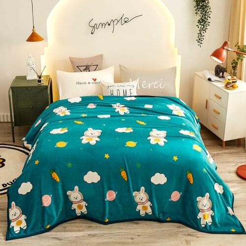 Rabbit High quality Thicken plush bedspread blanket 200x230cm High Density Super Soft Flannel Blanket for the sofa/Bed/Car SSXY