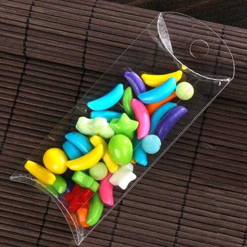 Retail 50Pcs/Lot Clear PVC Pillow Shape Packing Box Transparent Party Favor Chocolate Candy Plastic Package Boxes With Hang Hole