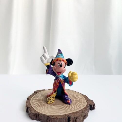 1PCS 10cm Exquisite craftsmanship Disney Britto Mickey magician ornaments painted hand-made resin ornaments cartoon childrens
