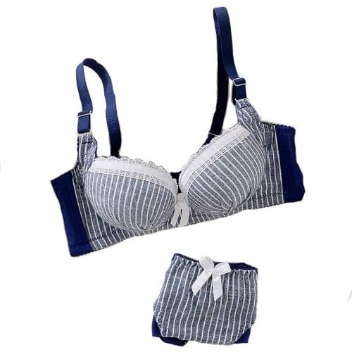 2018 Hot Sale Young Girls Training Bra Puberty Girl Underwear Strapless Bra Thin Cup Child bra 3 Colors Option Children Clothing