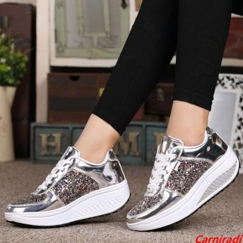 Fashion Glossy Thick Bottom Lace-up Casual Shoes Women Comfortable Plattorm Loafers Sneaker Ladies Non-slip Baskets Jogging Shoe