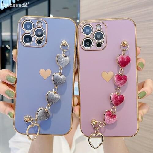 Cute Love Heart Fashion Flannel Bracelet Chain Phone Case For iPhone 11 12Pro Xr Xs Max 12Mini SE2 7 8 Plus Luxury Plating Cover