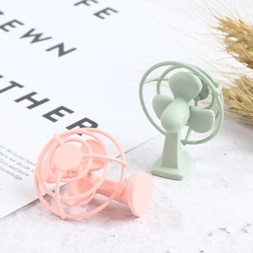 1 Pc Pink/Green 1:12 Mini Desk Cooling Fan Model Miniature Doll House Furniture Decoration