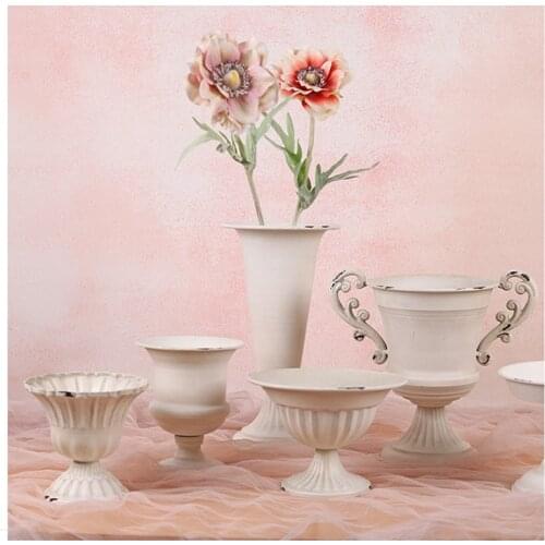 Classic Goblet Flower Vase White Do Old Flower Pot Retro Iron European Table Flower Arrangement