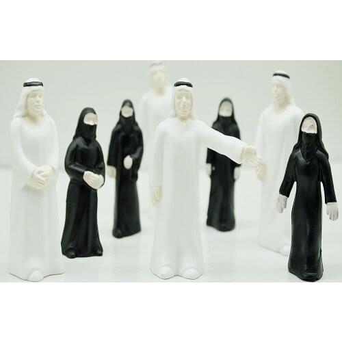 30pcs 1:50-200 Scale Arab People Model Painted Figures Passengers Standing People Assorted Poses
