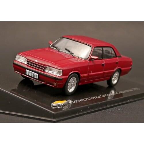 Ixo 1:43 Chevrolet Opala Diplomata Colleotors 1992 Diecast Model Car Alloy Toy