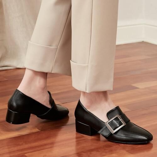 Mio Gusto Brand Ariana Black Color High Quality 3cm Heel Comfort Casual Women 's Low Heel Buckle Shoes high heels , heels women , mary jane shoes , platform shoes shoes for women 2020 , designer shoes